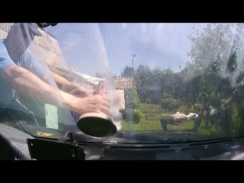 Чем полировать лобовое стекло автомобиля: средства и видео