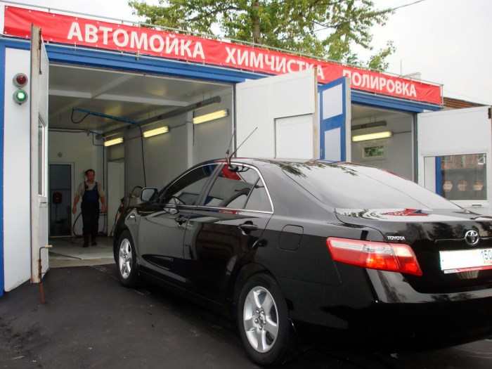 Выгодно ли заниматься автомоечным бизнесом, арендуя помещение, и что нужно знать?