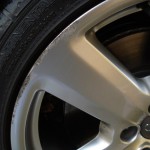 Спасение колесных дисков: убираем царапины и сколы с их поверхности